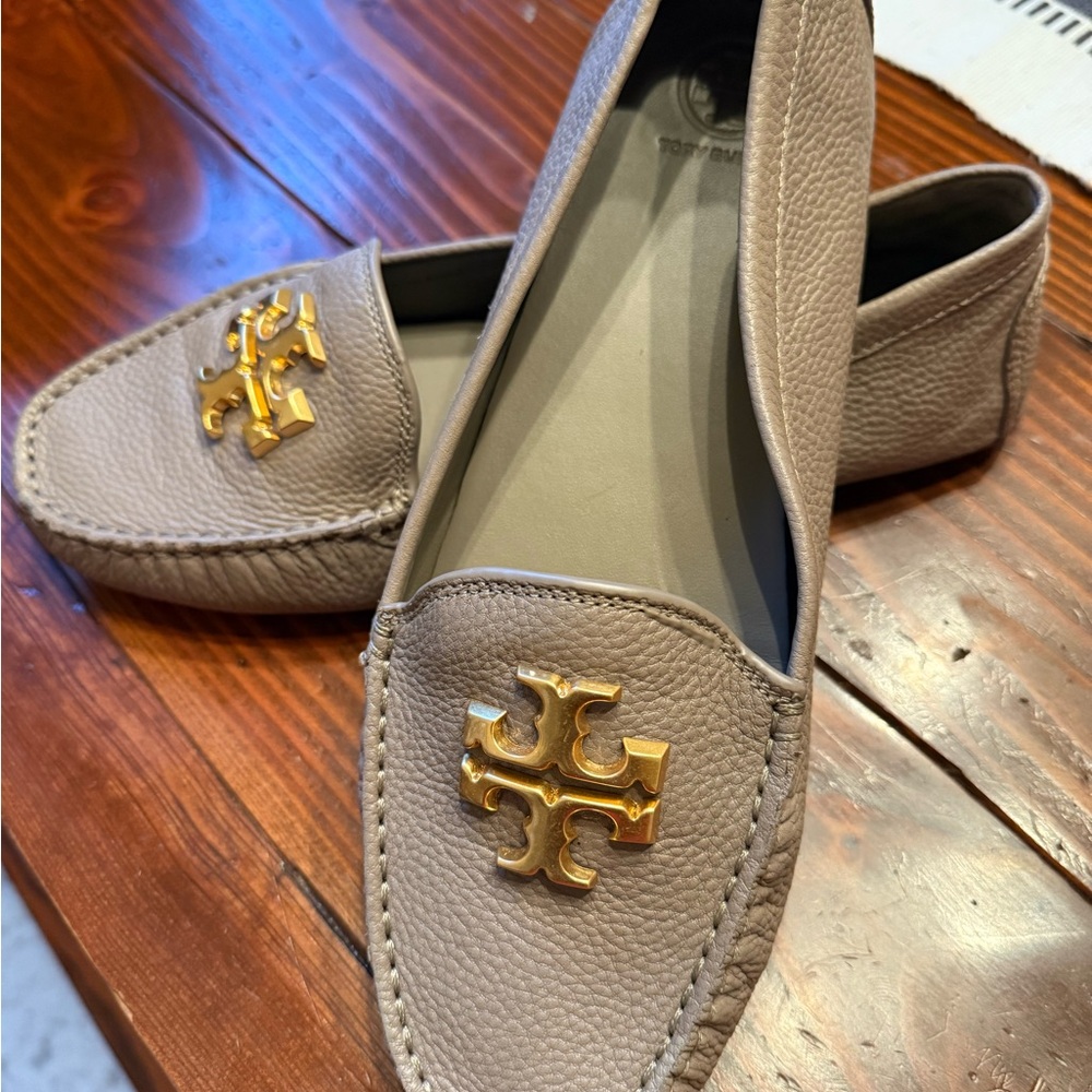 Tory Burch Tan Gold Slip-On Loafers